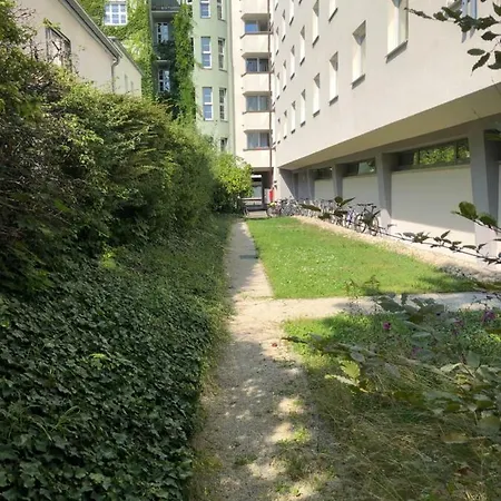 Apartamento Emily's Eastgate Garden Suites