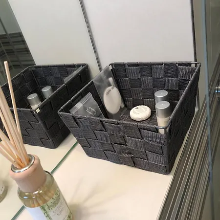 Emily's Eastgate Garden Suites Διαμέρισμα