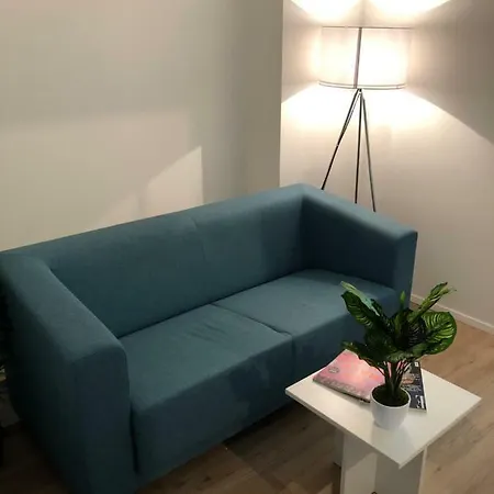 Emily's Eastgate Garden Suites